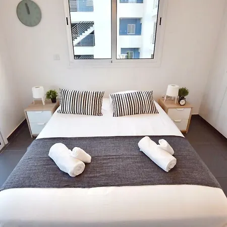 Limegrove Apartment