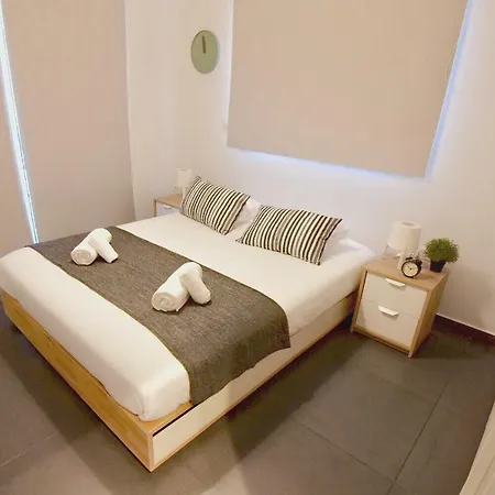 Limegrove Apartment